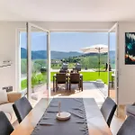 Apartman Corner 28