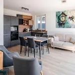 Apartman Corner 28