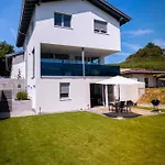 Corner 28 Apartman *