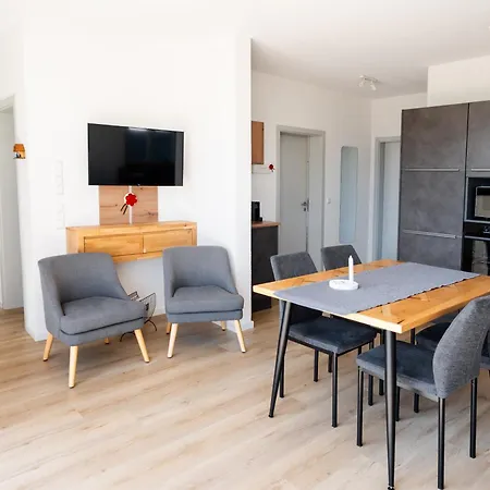 Corner 28 Apartman *